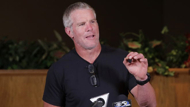 Brett Favre talks to members of the media before the Lee Remmel Sports Awards Banquet on Wednesday, August 9, 2017, at the Swan Club in De Pere, Wis.
Adam Wesley/USA TODAY NETWORK-Wisconsin
