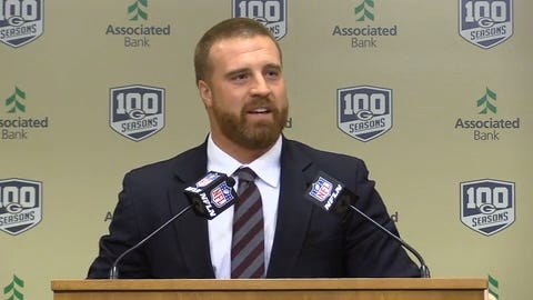 Former Packers' fullback John Kuhn discusses how fans' cheers made him feel special.